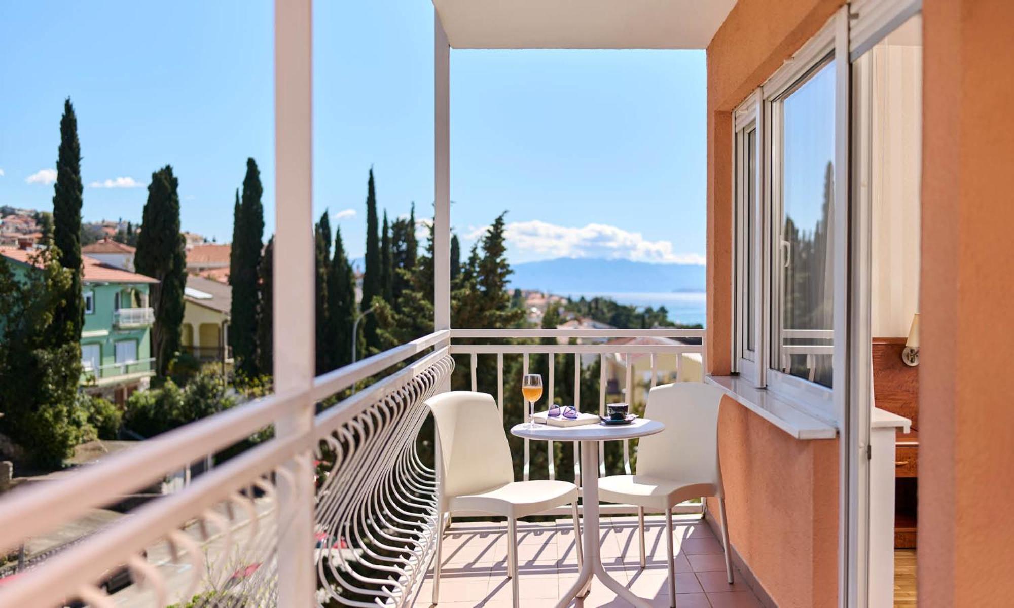 Mediteran Maradiso Hotel By Aminess Crikvenica Eksteriør billede